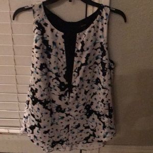 NWOT Apt 9 tank size medium